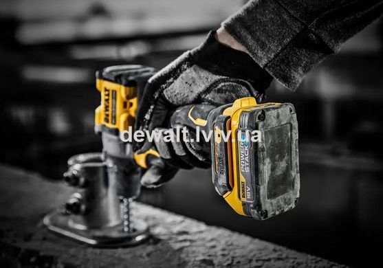 Аккумуляторная батарея PowerStack DeWALT DCBP034