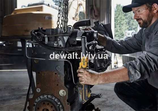 Трещітка кутова ударна акумуляторна DeWALT DCF510