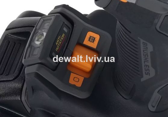 Набор из двух аккумуляторных бесщеточных инструментов McLaren F1 TEAM LIMITED EDITION DeWALT DCK200MM2T