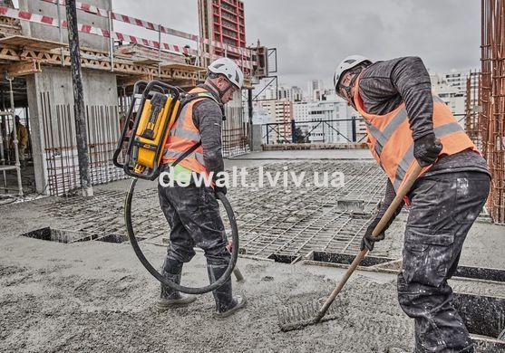 Вібратор глибинний акумуляторний - наплічник POWERSHIFT DeWALT DCPS310N