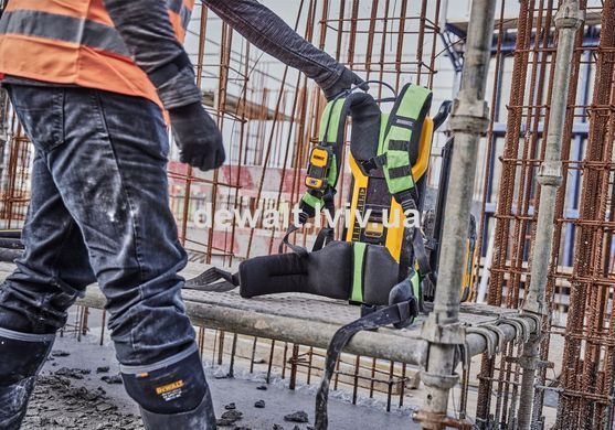 Вібратор глибинний акумуляторний - наплічник POWERSHIFT DeWALT DCPS310N