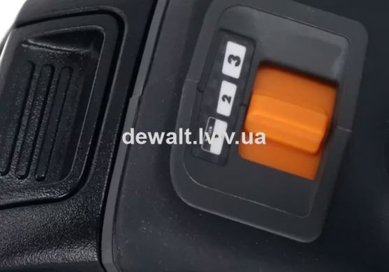 Набор из двух аккумуляторных бесщеточных инструментов McLaren F1 TEAM LIMITED EDITION DeWALT DCK200MP2T