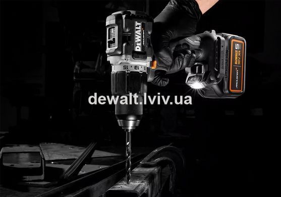 Набор из двух аккумуляторных бесщеточных инструментов McLaren F1 TEAM LIMITED EDITION DeWALT DCK200MP2T