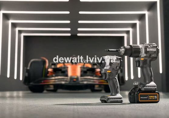 Набор из двух аккумуляторных бесщеточных инструментов McLaren F1 TEAM LIMITED EDITION DeWALT DCK200MP2T