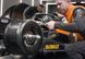 Набор из двух аккумуляторных бесщеточных инструментов McLaren F1 TEAM LIMITED EDITION DeWALT DCK200MP2T