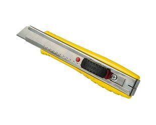 Нож FatMax длиной 155 мм с лезвием шириной 18 мм с отламывающимися сегментами STANLEY 0-10-421