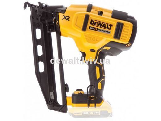 Пистолет гвоздезабивной аккумуляторный DeWALT DCN660