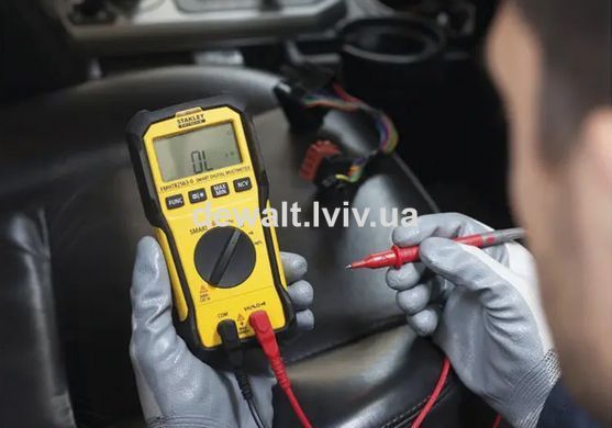 Мультиметр цифровой категории САТ III STANLEY FMHT82563-0