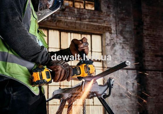 Шлифмашина угловая аккумуляторная DeWALT DCG409