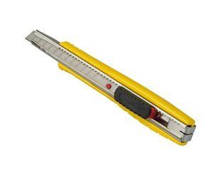 Нож FatMax длиной 135 мм с лезвием шириной 9 мм с отламывающимися сегментами STANLEY 0-10-411