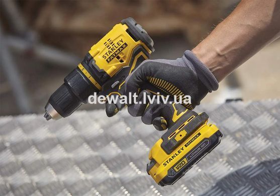 Дриль-шурупокрут безщітковий акумуляторний STANLEY FATMAX SFMCD710D2K