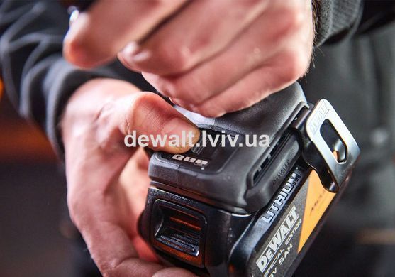 Шурупокрут ударний/Impact акумуляторний McLaren F1 TEAM LIMITED EDITION DeWALT DCF86MP2T