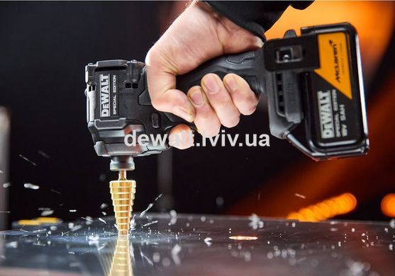 Шурупокрут ударний/Impact акумуляторний McLaren F1 TEAM LIMITED EDITION DeWALT DCF86MP2T