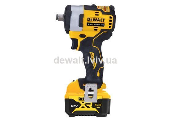 Гайкокрут ударний акумуляторний DeWALT DCF901