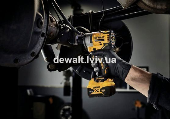 Гайкокрут ударний акумуляторний DeWALT DCF901