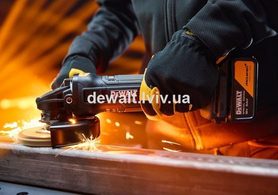 Шлифмашина угловая аккумуляторная DeWALT DCG45MP2T