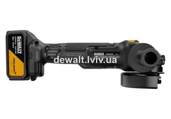 Шлифмашина угловая аккумуляторная DeWALT DCG45MP2T