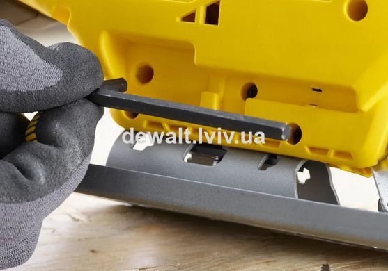 Пила лобзикова акумуляторна STANLEY FATMAX SFMCS600B