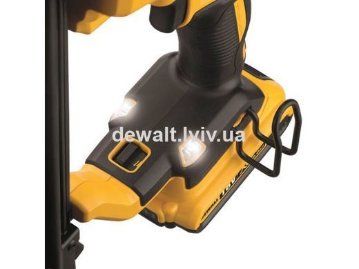 Пистолет гвоздезабивной аккумуляторный DeWALT DCN681