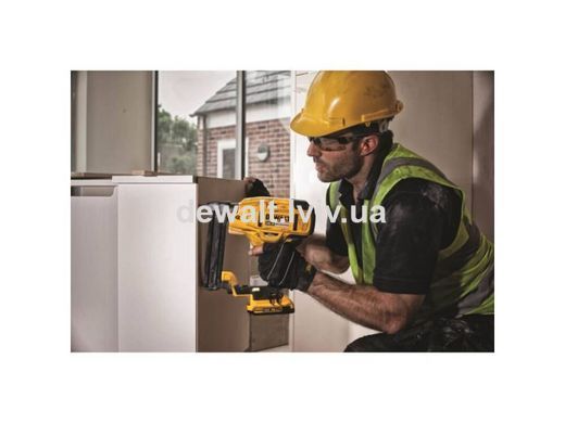 Пистолет гвоздезабивной аккумуляторный DeWALT DCN681