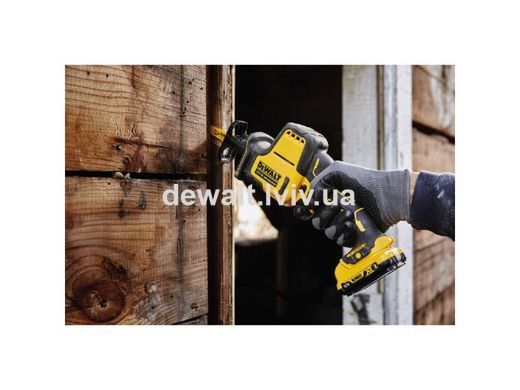 Пила сабельная аккумуляторная DeWALT DCS312