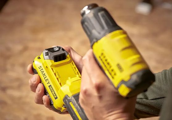 Пістолет гарячого повітря акумуляторний STANLEY FATMAX SFMCE530B