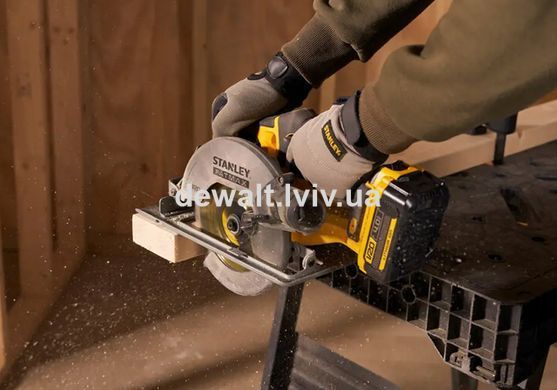 Пила циркулярна акумуляторна STANLEY FATMAX SFMCS500B
