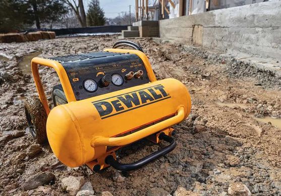 Компресор повітряний безмасляний DeWALT DPC17PS