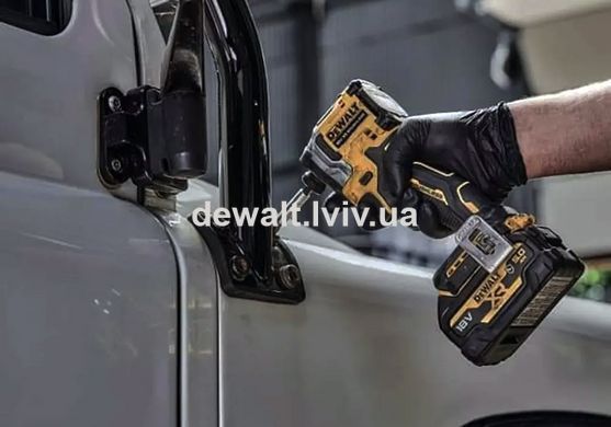 Набір из 2-х інструментів акумуляторних DeWALT DCK2051H2T