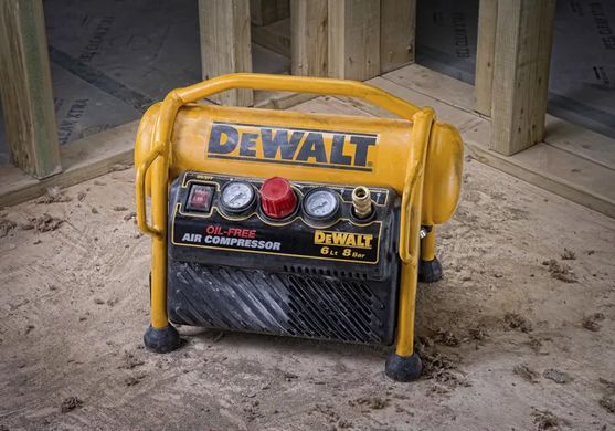 Компрессор воздушный безмасляный DeWALT DPC6MRC