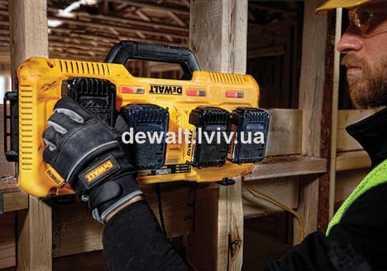 Зарядное устройство 4-х портовое DeWALT DCB104