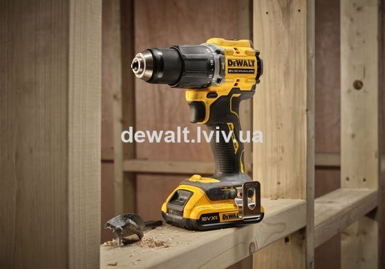 Дрель-шуруповерт с ударом аккумуляторная DeWALT DCD799D2T