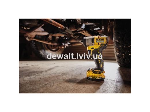 Гайковерт ударный аккумуляторный DeWALT DCF902