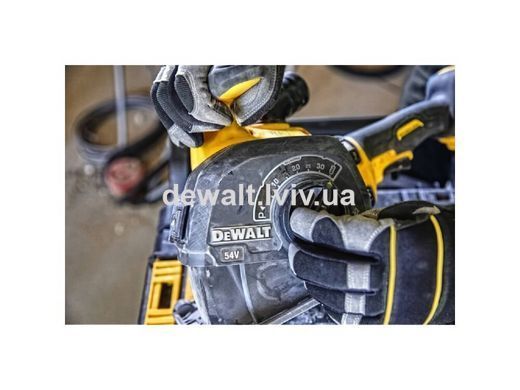 Штроборез аккумуляторный DeWALT DCG200