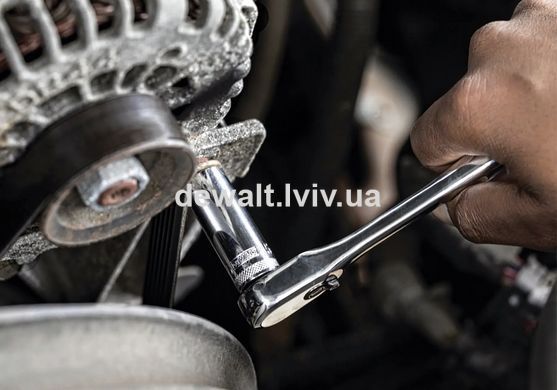 Набор головок и бит 1/4 и 3/8, 84 предмета DeWALT DWMT81531-1