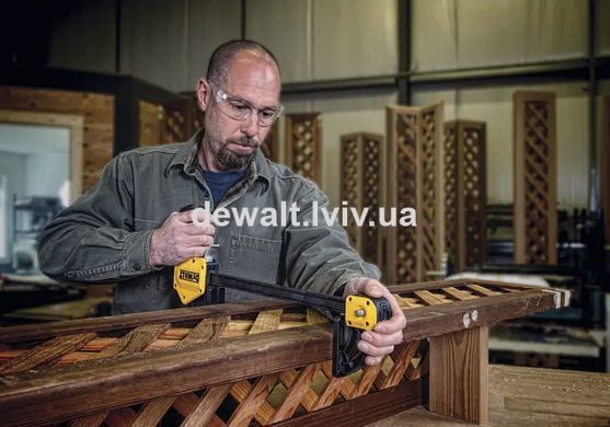Струбцина XL триггерна з максимальним зусиллям стиснення 270 кг DeWALT DWHT0-83186