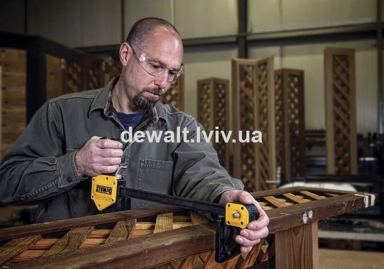 Струбцина XL триггерна з максимальним зусиллям стиснення 270 кг DeWALT DWHT0-83186