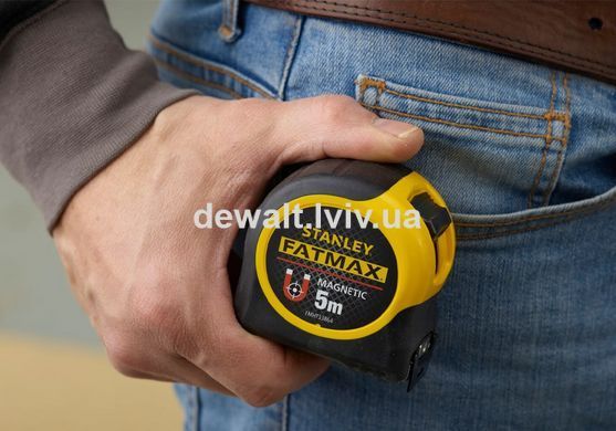 Рулетка измерительная FatMax Blade Armorдлиной 5 м, шириной 32 мм, магнитная STANLEY FMHT0-33864