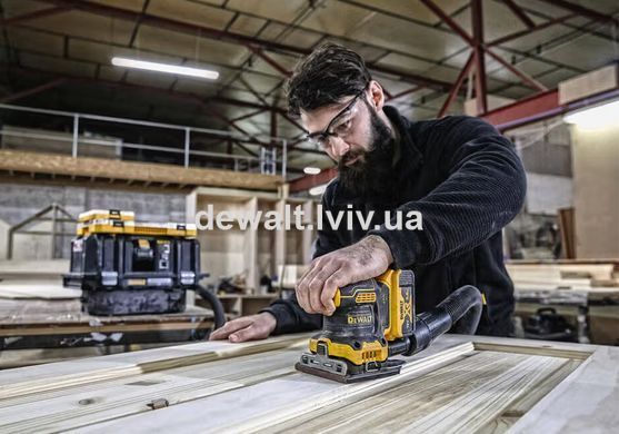 Шліфмашина вібраційна акумуляторна DeWALT DCW200