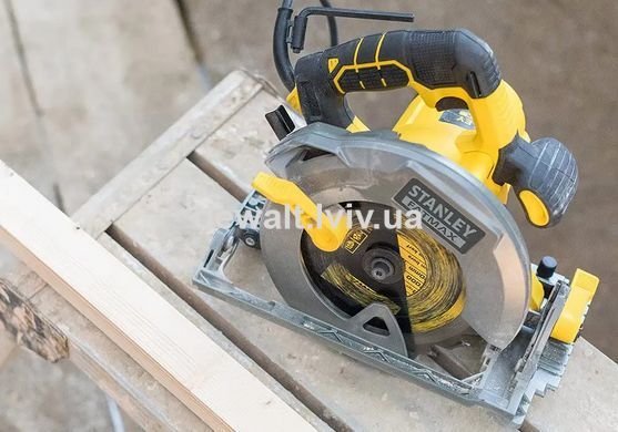 Пила циркулярная сетевая STANLEY FATMAX FME301