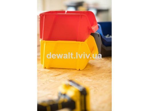 Лоток сортировочный, размеры 240х175х125 мм STANLEY STST82739-1
