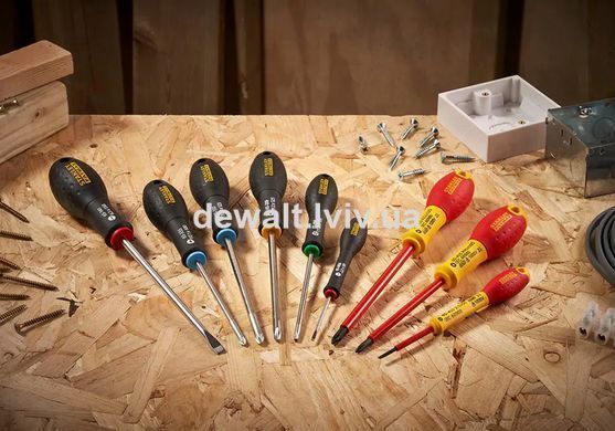 Викрутка FatMax з довжиною жала 100 мм під шліц Torx TT25 STANLEY 0-65-397