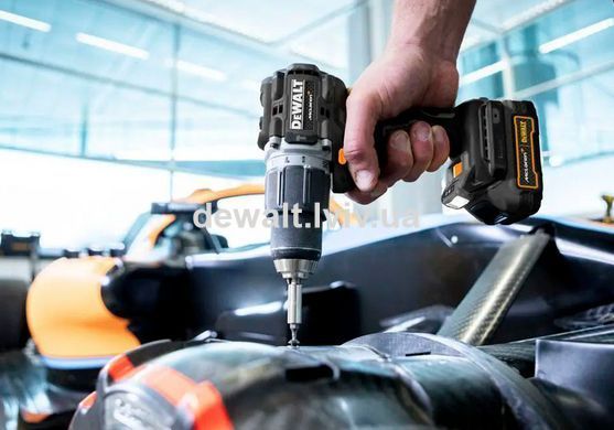 Дрель-шуруповёрт аккумуляторная McLaren F1 TEAM LIMITED EDITION DeWALT DCD85ME2GT