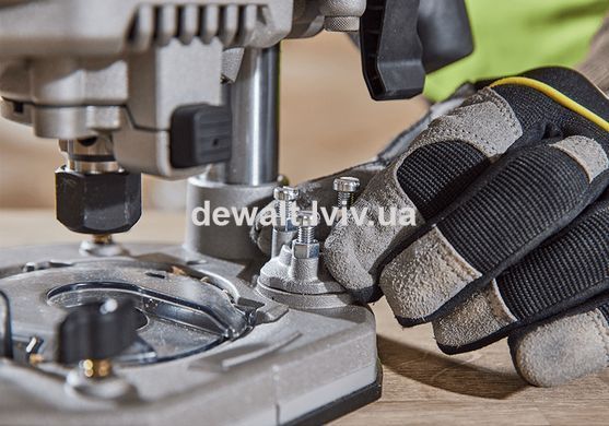 Фрезер кромковий акумуляторний DeWALT DCW620NT