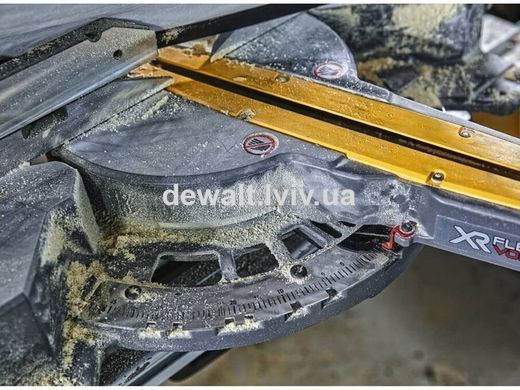 Пила торцовочная аккумуляторная DeWALT DCS727