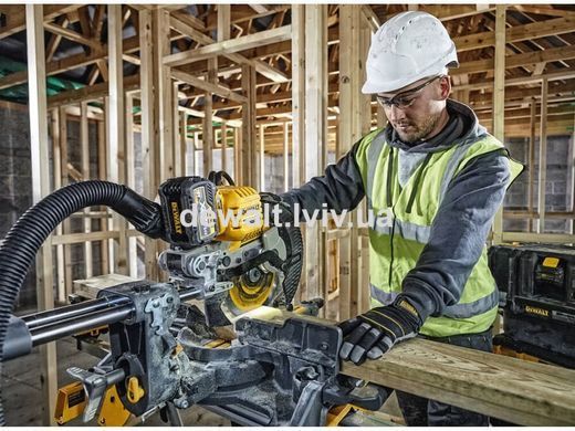 Пила торцовочная аккумуляторная DeWALT DCS727