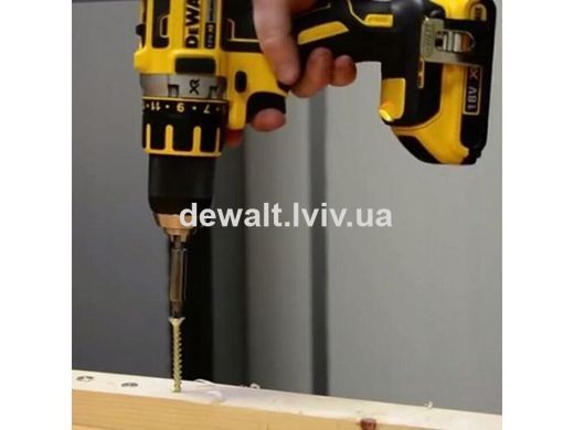 Дрель-шуруповерт аккумуляторная DeWALT DCD790