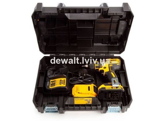 Дрель-шуруповерт аккумуляторная DeWALT DCD790