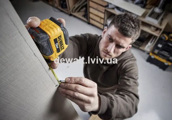 Рулетка вимірювальна TOUGH, 5 м х 28 мм DeWALT DWHT38114-0