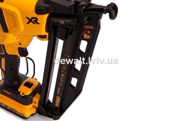 Пістолет цвяхозабівний акумуляторний DeWALT DCN662